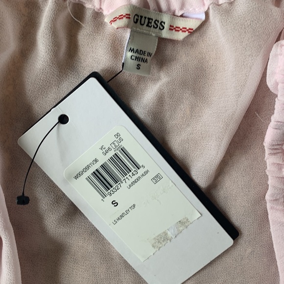 Guess Long Sleeve Huntley Tee in Lavender Hush Size Small - Picture 4 of 5